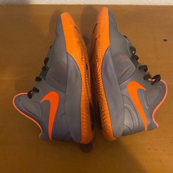 Nike Zoom Hyperfuse 2012 Size 6y pre-owned no box in great condition - Picture 5 of 9